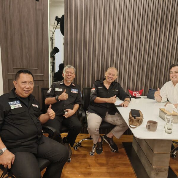 Kerjasama eTalk dengan DNIKS