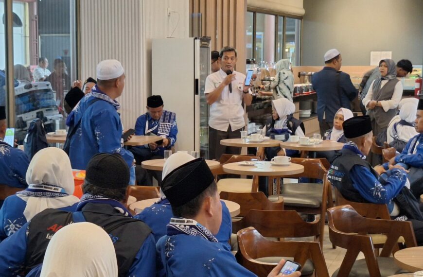 Ujicoba Aplikasi aise Adeem Travel Haji & Umroh